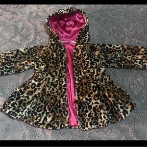 Leopard Pattern Kids Cape with Pink Interior